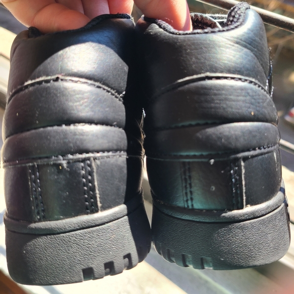 Fila high tops Sneakers Size US Mens 4 - Picture 6 of 10